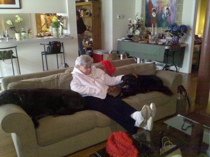 Roz at neice Michele DremmerXs House